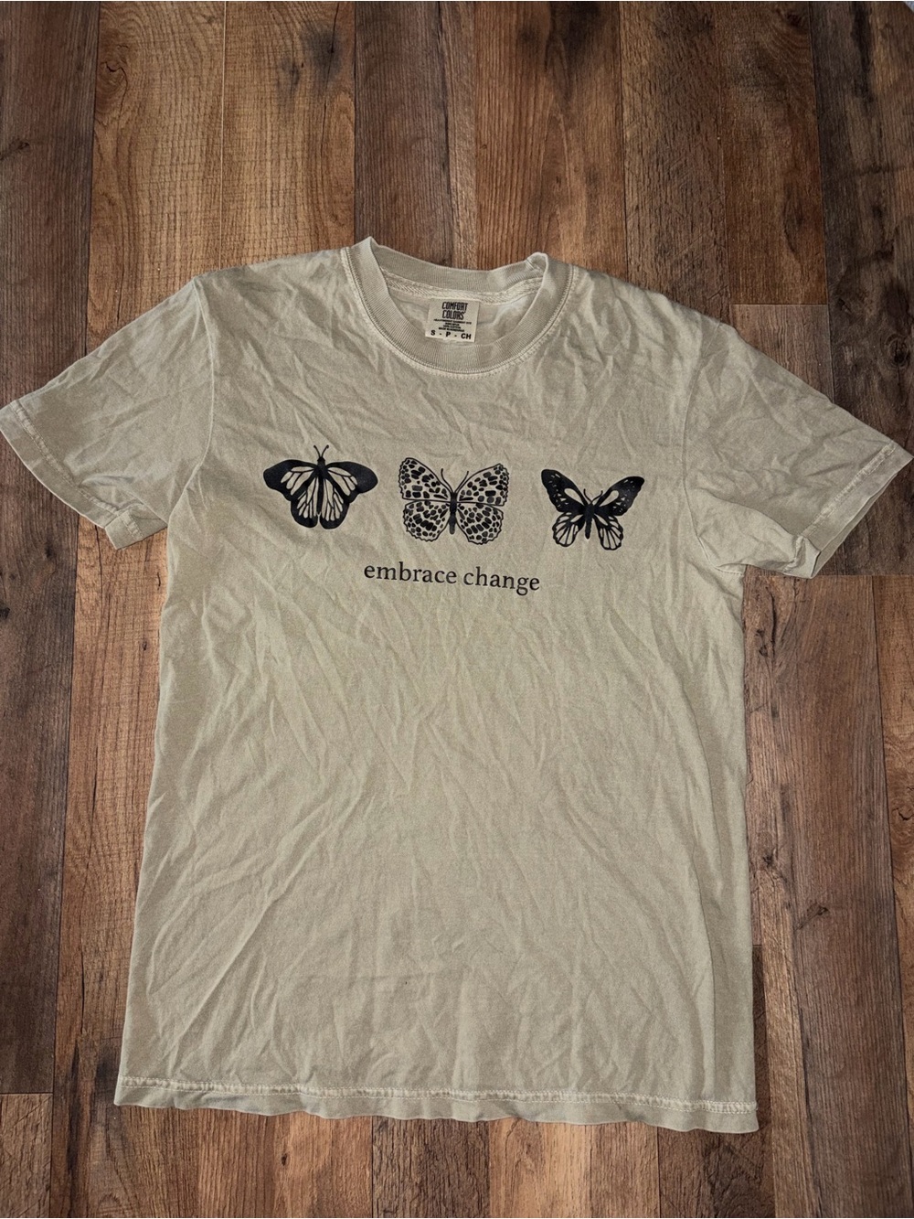 Embrace Change Butterfly Graphic Tee - Light Beige